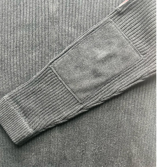 American Eagle Outfitter Full Zip Ribbed Cardigan, Gray, Arm Patches, size Large - Picture 6 of 10